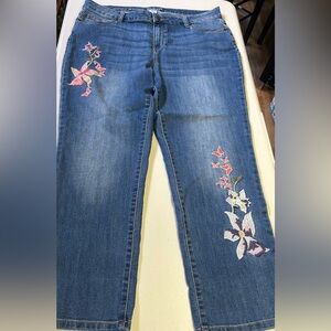 Dress Barn Blue Jeans with Floral Embroidery - preloved